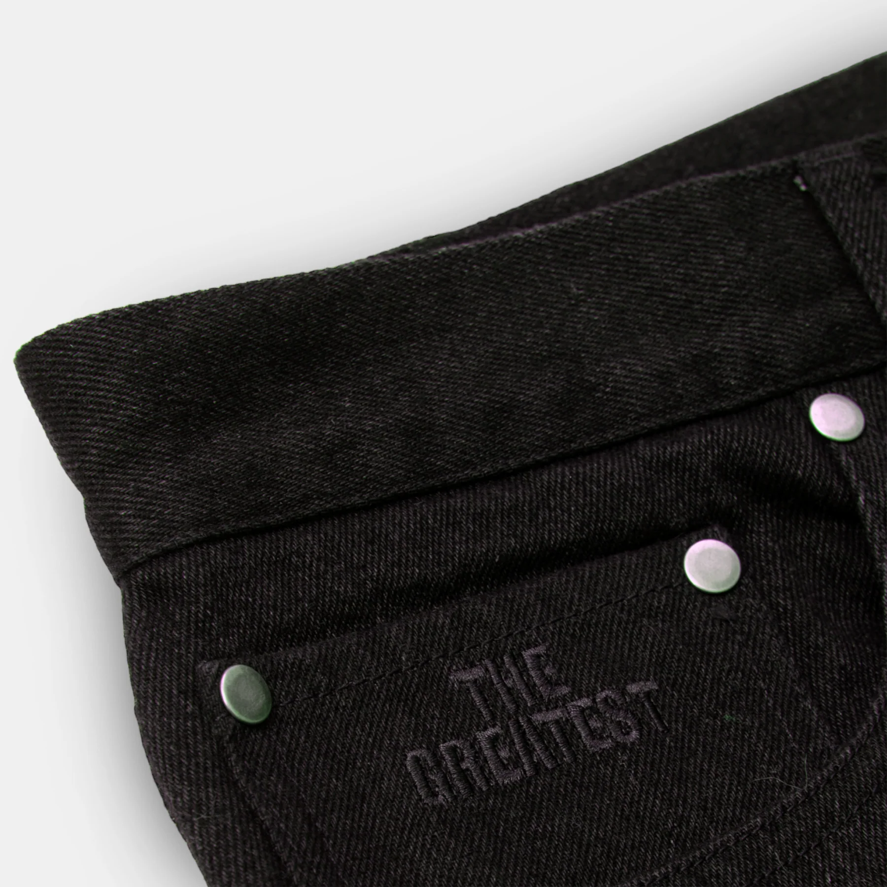 Warner Jean Shorts Black - Image 3